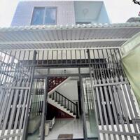  Kẹt tiền ra gấp căn nhà 1 lầu Phía sau An SƯơng,Bà Điểm,Hóc Môn 56m2 790Tr, Đã có Sổ Riêng
