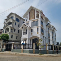 Chỉ 80 Triệu/Tháng Thuê Nguyên Căn Biệt Thự Mới 100% Tại Quận 2, Trung Tâm Hành Chính Tp Thủ Đức