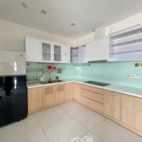 Bán Chung Cư Phú Thọ Q.11, 68M2 - 2 Phòng Ngủcó Sổ Hồng Giá Bán 3,3 Tỷ Tl/ 0981674683