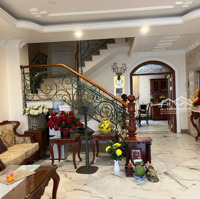 Biệt Thự Vip! Hơn 232M2 Ngayhẽm Xe Hơisiêu Đẹp Hồ Biểu Chánh Pn, 10 X 27M - Hầm 5 Tầng, Chỉ 49.9 Tỷ