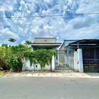 Cần Bán Nhà Mặt Đường Con Gà Vàng, Phú Đông, Nhơn Trạch.diện Tích127M2. Chỉ 3 Tỷ