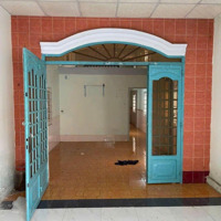 Bán Đất Đông Hòa, 97M2, Mặt Tiền Nguyễn Công Trứ, Có Nhà Cấp 4, Giá Chỉ 3,850Tỷ, Shr, Gần Go Dĩ An