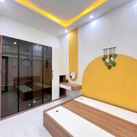 Căn nhà 1 trệt 1 lầu mới xây thiết kết hiện đại. Trả trước 750tr nhận nhà dọn vào ở ngay