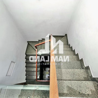 Cho Thuê Nhà Hầm Trệt 3 Lầu Đường Bùi Tá Hán Giá 28 Triệu/Tháng
