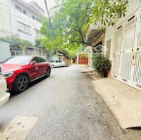 Bán Nhà Phân Lô Ngõ 93 Phố_Hoàng_Văn_Thái .Quận_Thanh_Xuân
 Diện Tích: 56M 5 Tầngmặt Tiền5.3M
Ôtô Dừng Đỗ Cửa