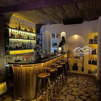 Cho Thuê Nhà Mặt Tiền Đường Phạm Hồng Thái, Q1 Đối Diện New World. Diện Tích: 200M2. Giá Chỉ: 35 Triệu