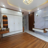 Bán Nhà Mặt Tiền Ngay Đ. Hai Bà Trưng - Nhà Thờ Tân Định - Dt4X18 4 Tâng Sân - Giá Bán 27 Tỷ