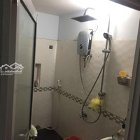 Trệt 2 Lầu 4X25M Có 5 Phòng Ngủ 4 Vệ Sinhhẻm Xe Hơi Nguyễn Kiệm P3 Gần Sân Bay Giá Chỉ 15 Triệu
