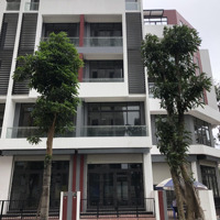 Chính Chủ Cần Tiền Bán Shophouse View Công Viên, 77M2, Xây 5T, Có Thang Máy, 16 Tỷ Liên Hệ: 0988 970 692