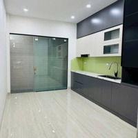 Bán Nhà Trung Tâm Mỹ Hưng - Thanh Oai - Có 102 -Diện Tích40M2 - Nội Thất Cực Xịn - Ô Tô Đỗ Cửa