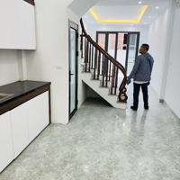 Bán Căn Nhà 43M2 Với 4 Phòng Ngủ, Tại Tiền Yên, Hoài Đức