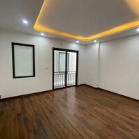 Bán Nhà 30m2 , 31.5m2 , 35.7m2 , 38.3m2 x5 Tầng - Yên Vĩnh - Hoài Đức Ô Tô Đỗ Cửa