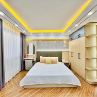 Cần Bán Nhà Q2 Đầy Đủ Nội Thất , Giá Bán 6 Tỷ 6 , Shr , 4.5X12M2 , Liên Hệ: 0775357218