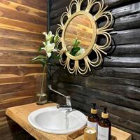 Chính chủ cần bán 1000m2 đất kèm nhà gỗ, view nhìn về thung lũng Làng Oa, khu dân cư hiện hữu, giá chỉ 2.789 tỷ/căn