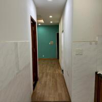 Chính chủ cần bán căn hộ 312 Lạc Long Quân, Quận 11, 70m2, 2PN, 2.835 tỷ, có sổ hồng.
