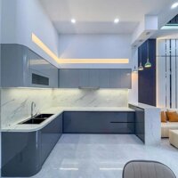 Nhà xây mới 2 phòng ngủ, gần trường đại học Kỹ Thuật Công Nghệ