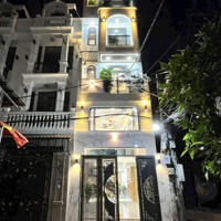 Cần Bán Nhà Bình Thạnh , Đầy Đủ Nội Thất , 48M2 , Shr , Liên Hệ: 0775357218
