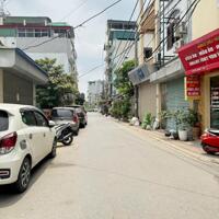 Hơn 5 tỷ chút có ngay mảnh đất gần 50m2 ở Cửu Việt. LH: 0379483926