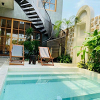 Bán Villa 2 Tầng Siêu Đẹp 200M2 Trung Tâm Phố Cổ Hội An, Hồ Bơi - Dòng Tiền 1,3 Tỷ/Năm Chỉ 11,X Tỷ