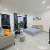 Hệ Thống Studio Ban Công, Cửa Sổ Đầy Đủ Nội Thất Nằm Ngay Đại Học Thương Mại, Goldmark City