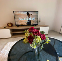 Cho Thuê Căn Hộ 2 Phòng Ngủ 68M2, 16 Triệu Vnd Tại The Gold View, Bến Vân Đồn, Q4, Hcm