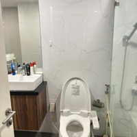 Hot Hot Cho Thuê Căn Hộ Mỹ Khánh 4B 118M2 2 Phòng Ngủ 2 Vệ Sinhđầy Đủ Nội Thất Cao Cấp Có Ghế Massage Chốt 22 Triệu