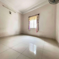 Lạc Long Quân, Tân Bình - Hxh, 54M2(4X13.5), Nở Hậu, 2Mặt Tiềnhẻm, 3 Tầng Btct - 6.3 Tỷ