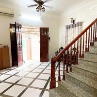 BÁN Nhà 2 tầng Lạc Long Quân  – gần Hồ Tây GIÁ 10TY DT 45m2 LH 083.2865.116