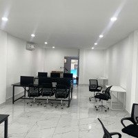 Cho Thuê Sàn Văn Phòng Tầng 2 Gần Trần Não 86M2 Đủ Nội Thất Văn Phòng Chỉ 19 Triệu Bao Phí