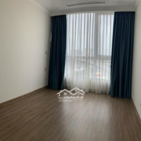 Cho Thuê Căn 3 Phòng Ngủdiện Tích75M2, Giá 13, 5 Triệu/Th, Full Nội Thất Mới, Sát Phú Mỹ Hưng, Liên Hệ: 0916 65 1239