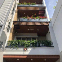 Siêu Phẩm Nhà 4 Tầnghẽm Xe Hơi6M Nguyễn Hồng Đào, P14, Tb, Dt: 4 X 17M, Nh 4.6M - 70M2, Chỉ 10.9 Tỷ Tl