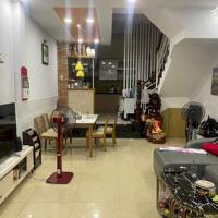 Rẻ hơn thị trường 5 Tỷ, Bề Ngang Siêu lớn 15m, MT NGAY TRƯƠNG ĐỊNH, Q3. 200m2. 52Tỷ