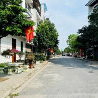Mrs Tâm Chuyên bán đất đô thị mới sau Quận Ủy, Sở Dầu, Hồng Bàng, Hải Phòng.