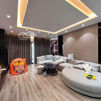 Giảm Chào! Chủ Cần Bán Nhà Phân Lô Trần Quốc Hoàn, 2 Mặt Ngõ, Ô Tô, Kd Đỉnh, 40M2X5T, Nhỉnh 14 Tỷ