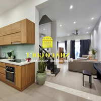 Cho Thuê Nhà Phường Thảo Điền - Quận 2 Diện Tích: 150M2 (Sân Rộng ) Giá : ~ 52 Triệu/Tháng
1 Trệt, 2 Lầu
