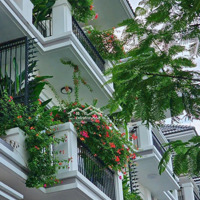 Cho Thuê Biệt Thự The Peak Garden 5 Phòng Ngủ 5 Vệ Sinhfull Nội Thất Cao Cấp Giá 40 Triệu/Tháng. Liên Hệ: 0916226348.
