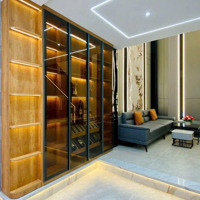 Bán Nhà Phố Hoàng Mai 40M2 6 Tầng, Mặt Tiền 5M Ô Tô Vào Nhà Giá Bán 8 Tỷ
