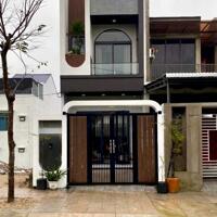 Bán nhà 2,5 tầng đẹp Full nội thất, mặt tiền KQH Bàu Vá, phường Trường An, TP Huế