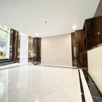 Vip Mặt Phố - 9 Tầng Thang Máy - Kinh Doanh Văn Phòng Showroom Đẳng Cấp - Vỉa Hè Thông Thoáng