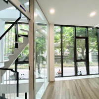 Vip Mặt Phố - 9 Tầng Thang Máy - Kinh Doanh Văn Phòng Showroom Đẳng Cấp - Vỉa Hè Thông Thoáng