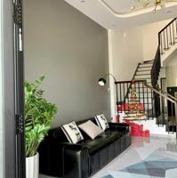 Bán nhà 2,5 tầng đẹp Full nội thất, mặt tiền KQH Bàu Vá, phường Trường An, TP Huế