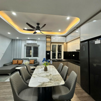 Tôi Bán Căn Hộ Chung Cư 183 Hoàng Văn Thái Diện Tích: 82M2-Căn Góc 3Pn- Giá Bán 5Tỷ960-Bc:đông Nam-Full Nội Thất