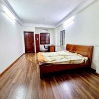 Bán nhà 80m 4t, Hoàng Quốc Việt, Cầu Giấy, ngõ ôtô, ở yên tĩnh, 19.6 tỷ