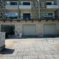 Bán Căn Shophouse 5X20M Rẻ Nhất Dự Án Suncasa Central Gần Kcn Vsip2 Chỉ 3,5Tỷ Đã Có Sổ.