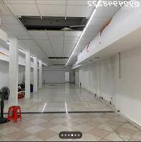Cho Thuê Nhà Mặt Phố 16 Trường Thi, 30 Triệu, 200M2, 6 Phòng Ngủ+ 3 Vệ Sinh Đẹp, Nhiều Tiện Ích