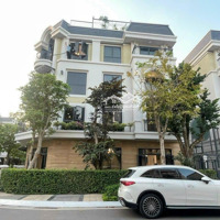 Chủ Nhà Gửi Bán Độc Quyền. Dt: 5X19 Hướng Đông Nam. Giá Bán 16.9Ty Thượng Lượng. Sổ Hồng Sang Tên Ngay.
