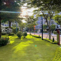 Chủ Nhà Gửi Bán Độc Quyền. Dt: 5X19 Hướng Đông Nam. Giá Bán 16.9Ty Thượng Lượng. Sổ Hồng Sang Tên Ngay.