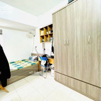 Bán Căn Hộ Chung Cư Gia Thụy 70M2 3 Pn , Nhà Đẹp , Đầy Đủ Nội Thất , Gần Phố , Gần Trường Học