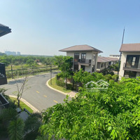 Nhà Phố 2 Lầu Căn Góc Bìa View Kênh Độc Nhất Tại Waterpoint