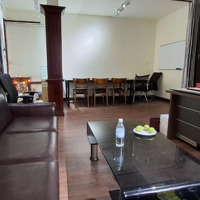 Tôi Cầncho Thuê Văn Phòngsố 3 View Hồdiện Tích40M2 Full Nội Thất Bàn Ghế Wifi. Ôtô Đỗ Giá Từ 4 Tr 0934406986